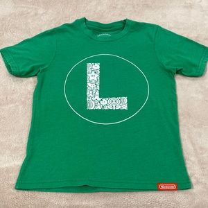 🎮NINTENDO LUIGI BOYS TEE. SIZE S